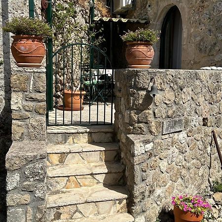 Villa Spiti Anne Makrádes Exterior foto