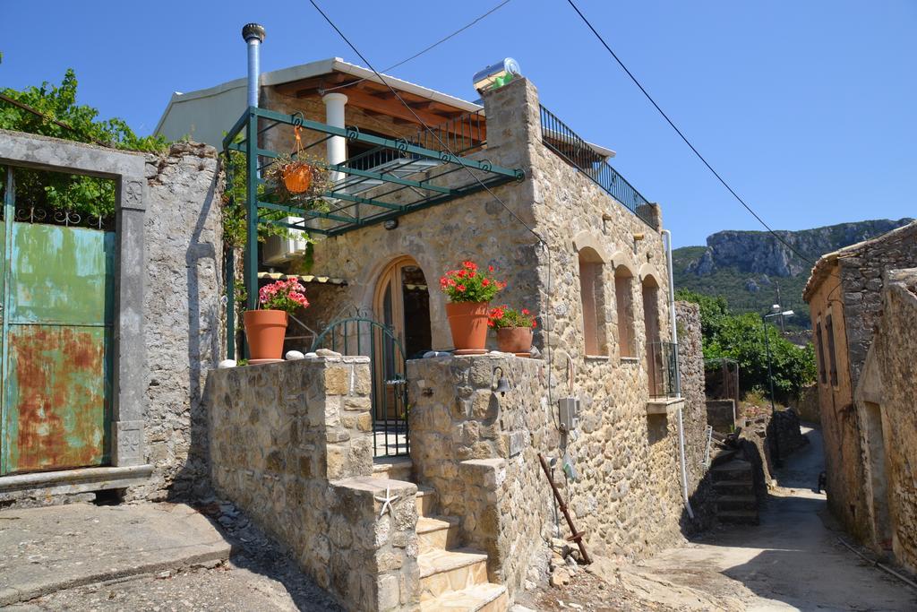 Villa Spiti Anne Makrádes Exterior foto